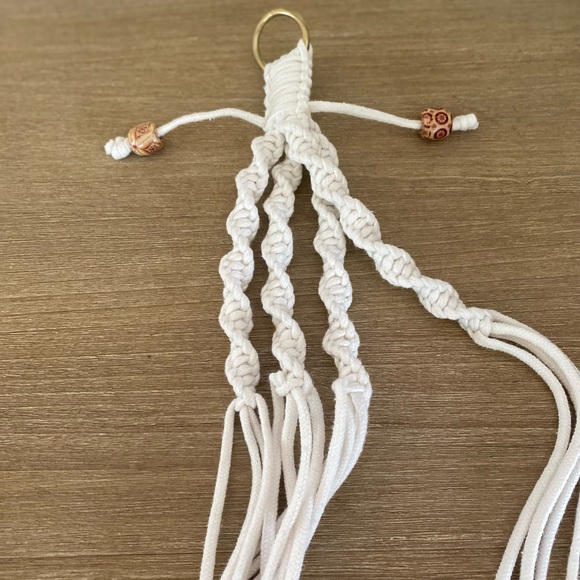Macrame Indoor Hanging Planter Basket Wood Beads please see photo for bead color - Picture 4 of 4